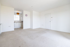 lounge- click for photo gallery